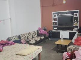 Akash Kumar Chauhan, hotel v destinaci Naini