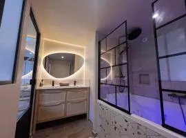 COCON Mayennais - Loft Balnéo Laval - Loveroom