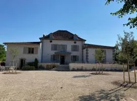 Gîte spacieux et confortable à Feneyrols proche de l'Aveyron - FR-1-605-48