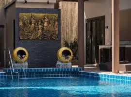 Blue Palm Residence Kata