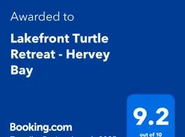 Lakefront Turtle Retreat - Hervey Bay - Free Parking - Self Check In
