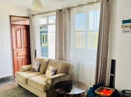 Viesnīca Chic & Cozy Apartment with Balcony Views Kisumu Terrace pilsētā Kisumu
