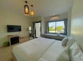 My Uthai Hotel