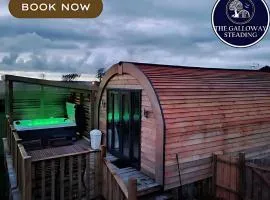 The Galloway Steading - The Fox's Den with Hot Tub and Fire Pit