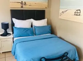 Cozy guest suite with private access