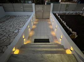 Villa Nicole, Villa in Katarr&aacute;khion