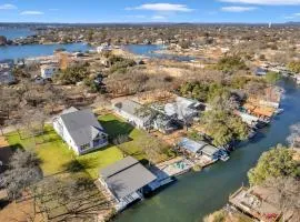 The Woodland Escape with Concierge Services - New Listing