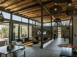 Umoya Safari Lodge, hotel v destinaci Matlhagame