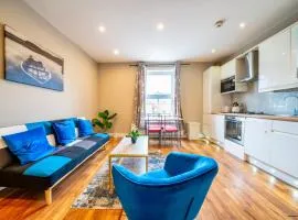 Stylish 1BR Prime Location Near Station and Shops