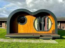 Hazel Hobbit Pod at Cowbridge Cabins