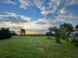 Summer Cottage Idyll At Natures Pearl,