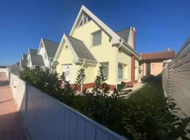 Green Village Park, casa de campo em Dobrich