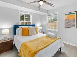 Palmetto Porch - Family Home Near Park Circle