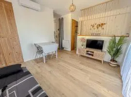 Studio avec terrasse et parking à Saint-Raphaël