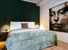 Waterfront Riverside Premium Suites by ORY Living