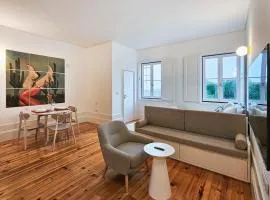 Bright and Cozy Loft in the City Center