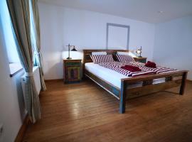 RefuKium alte Brennerei - Im Zentrum von Weißenburg, vila v destinaci Weißenburg in Bayern