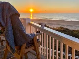 Oceanfront Crystal Beach Vacation Home with Deck!