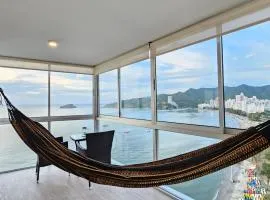 La mejor vista de la ciudad y salida a la playa!