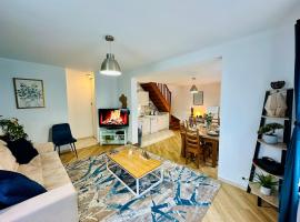Maison le B - Disneyland Paris - Parking - Wifi, hotel in Bussy-Saint-Georges