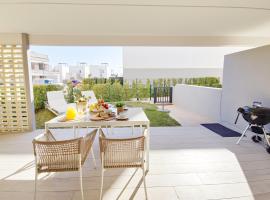 Santa Rosalía Lake & Life Resort, Los Alcázares 25, bungalow en Murcia