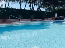 Praia D'El Rey Pool & Golf House