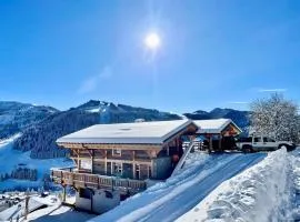 Chalet de standing avec jacuzzi et ski-room, 5 chambres - FR-1-505-199