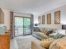 Walk to Beach & Golf Course: Hilton Head Getaway!