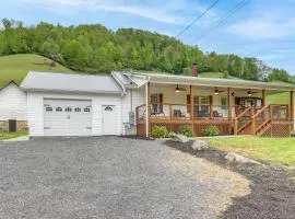 Hike and Relax Blue Ridge Mountain Retreat!