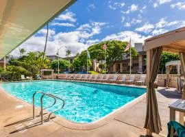 Walk to the beach, great and convenient location LSV15