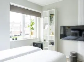 En Suite Bathroom, Shared Kitchen, And Free Wifi