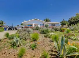 Beautiful South Oceanside Bungalow 1 Mi to Beach!