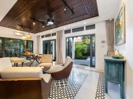The Yen Ocean Villa - Private An Bang Beach Villa