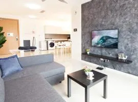 A Modern & Bright Suasana Suites in Johor Bahru