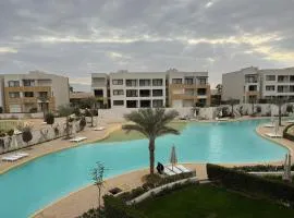 Mohamed Afifi Azha - Crystal Lagoon View - Families - 2 Bed Rooms