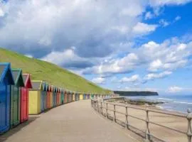 Bernie's Watch, Whitby