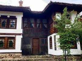 Туристическа спалня Богдан, lodge en Koprivshtitsa