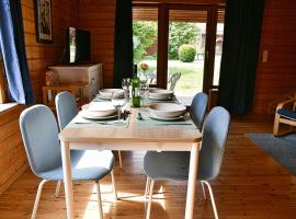 Feriendorf Blauvogel Blauvogel 031, hotel in Hasselfelde