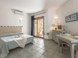 Relaxing Residenzia Palau Green Village M2 Premium Studio Sleeps 2