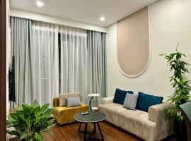 Căn Hộ 2 Phòng ngủ LUXURY-1516, hotel in Gia Lâm Pho