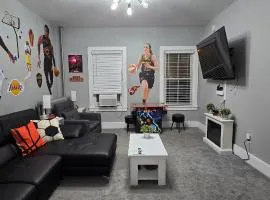Sport Extravaganza, Near CP & SF, WD, Pet OK