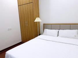 Căn Hộ 2 Phòng Ngủ LUXURY-1816, hotel in Gia Lâm Pho