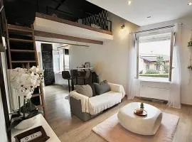 Pied à terre - Mezzanine studio - Private parking