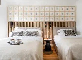 Newly Designed, 2br Apt, 5min from Northwood London Tube Station, NATO HQ, Ideal for Wembley, Warner Studio, Contractors