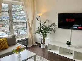 City Apartment 5 min A46 - Parkplatz,Wifi,Netflix,Self check-in