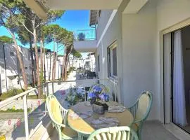 Perla Holiday Homes 143