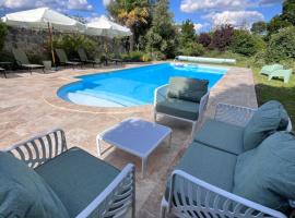 Le Clos Gabrielle, hotel v destinaci Châtellerault
