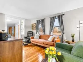 Spacious Cozy 3 Bed 2 Bath