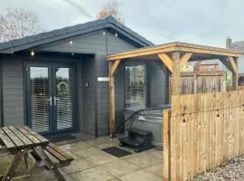 The Slipway Cabins with Hottub
