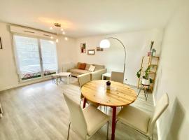 Le Dolto bright for 4 people, hotel v destinaci Poitiers